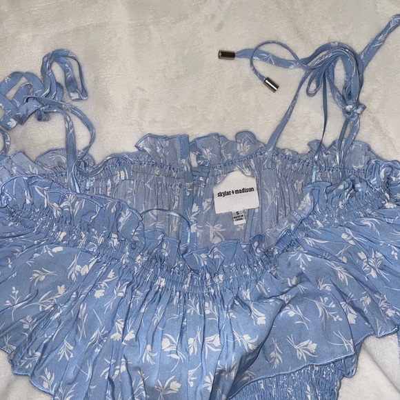 Skylar + Madison floral long sleeve romper sz S - Picture 4 of 5